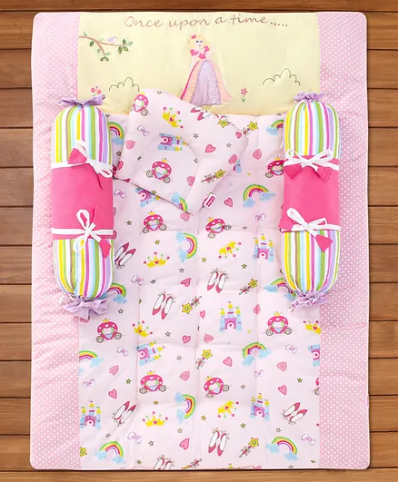 Babyhug Premium Cotton Bedding Set Princess Theme Pack of 4 - Multicolor