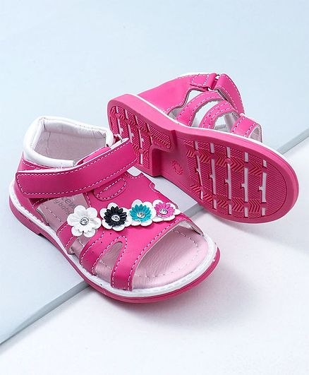 firstcry baby girl sandals