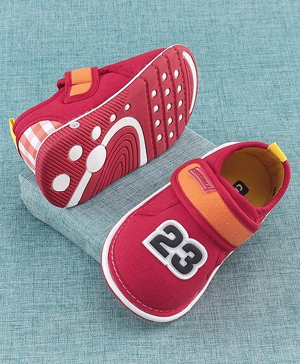 cute walk by babyhug shoes