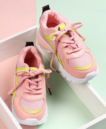 girls peach shoes