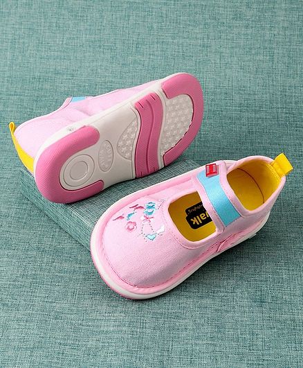 firstcry baby girl shoes