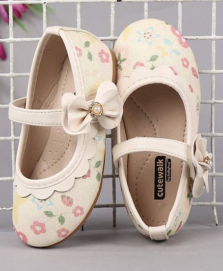 cream floral shoes