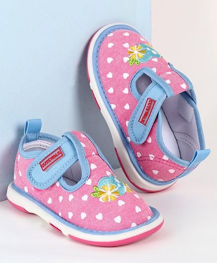 firstcry baby girl shoes