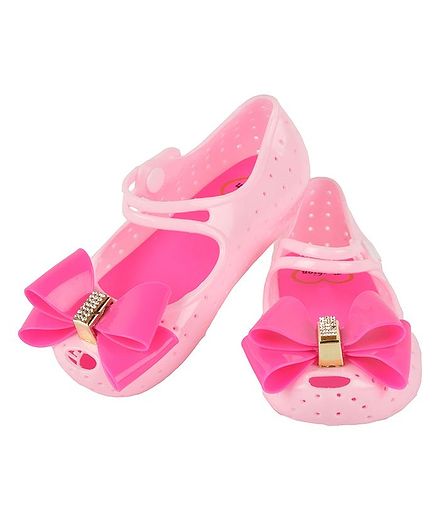 pink jelly shoes