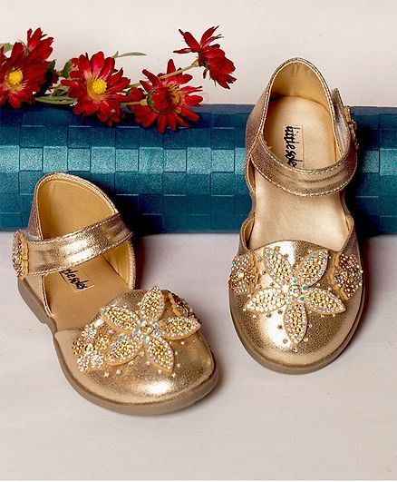 girls gold shoes size 2