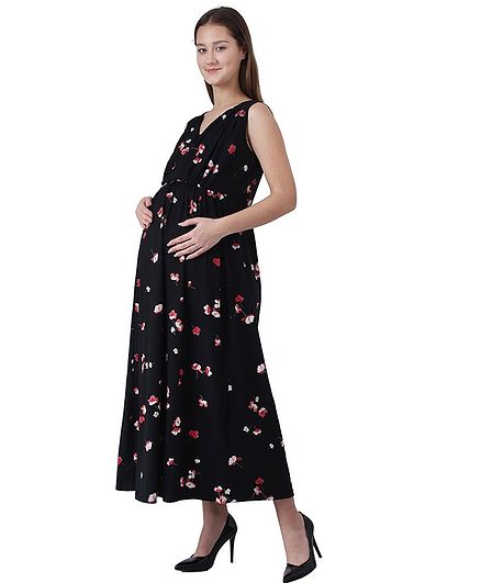 firstcry maternity gowns