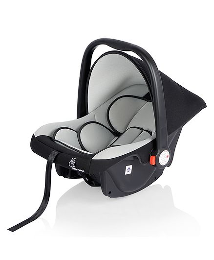r for rabbit carry cot