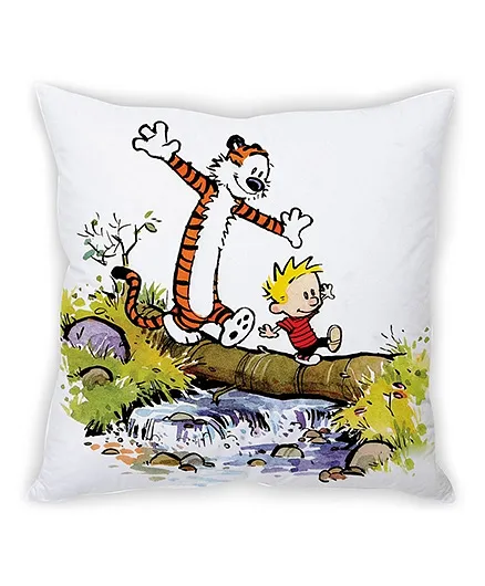 Stybuzz Walking Tiger Cushion Cover White And Multicolor - FCC00037