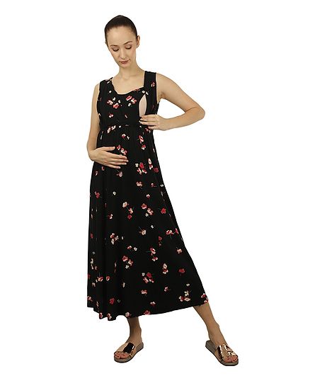 firstcry maternity gowns