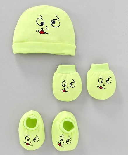 cap mittens booties set