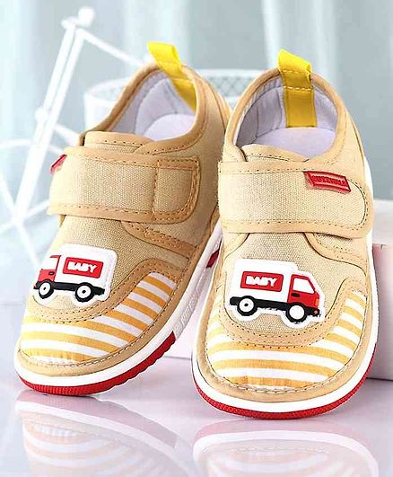 firstcry baby boy shoes