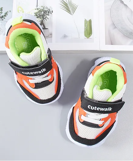 Cute Walk by Babyhug Sports Shoes - Green