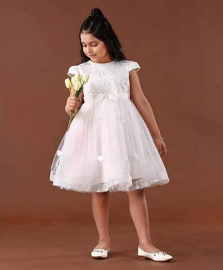 Mark & Mia Cap Sleeves Knee Length Frock With Bow Applique - White
