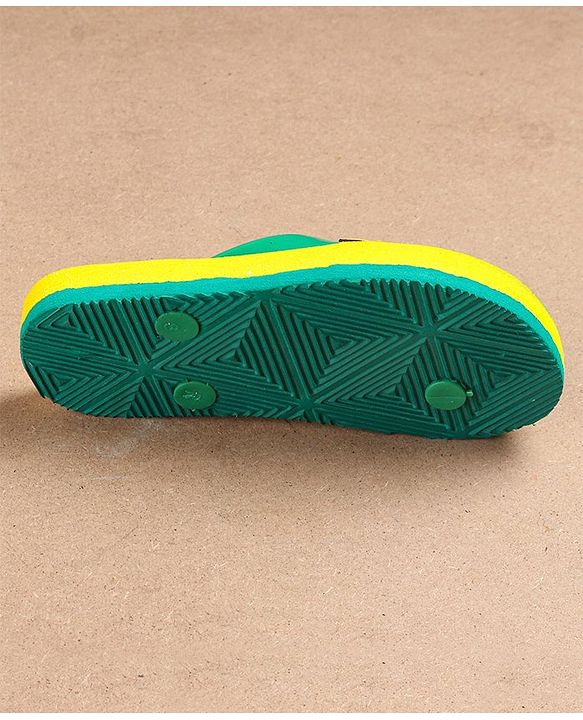 Cute Walk by Babyhug Flip Flops Minion Print - Yellow