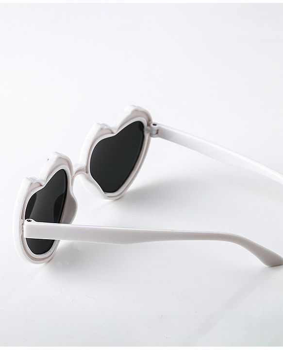Babyhug Kids Sunglasses Heart Shaped Free Size - White