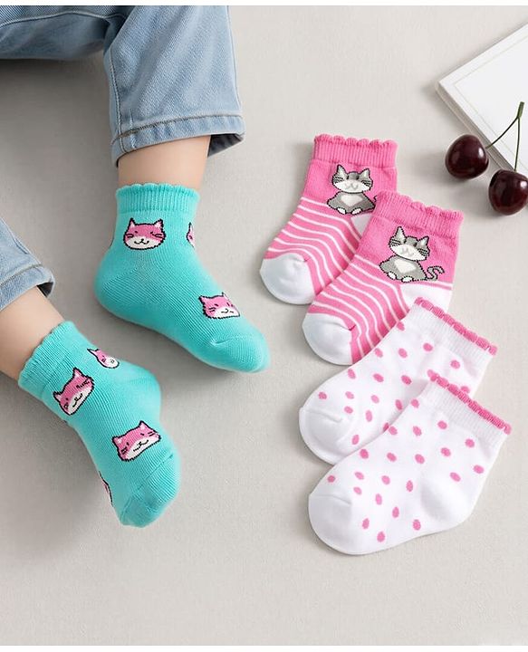 Cute Walk by Babyhug Cotton Blend Ankle Length Anti Bacterial Socks Kitty Design Pack of 3 - Pink Blue