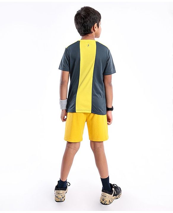 Pine Active Half Sleeves Text Print T Shirt -  Black Yellow