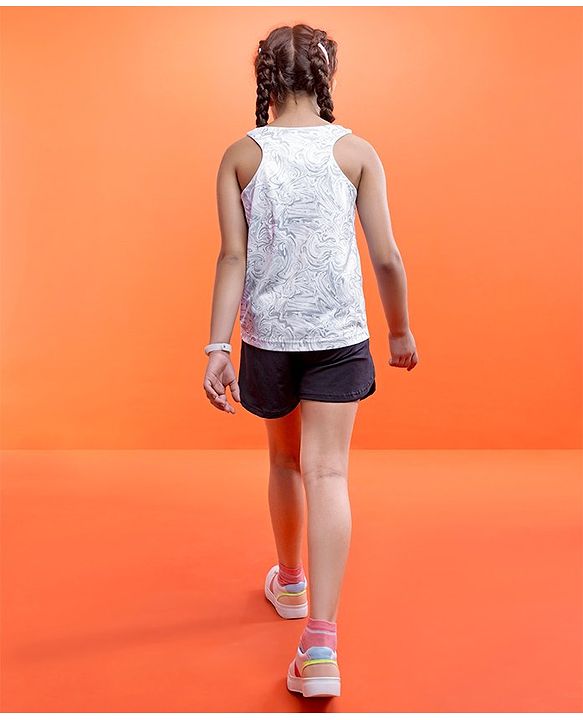 Pine Active Skin Friendly & Breathable Sleeveless Text Printed Tee - Multicolour
