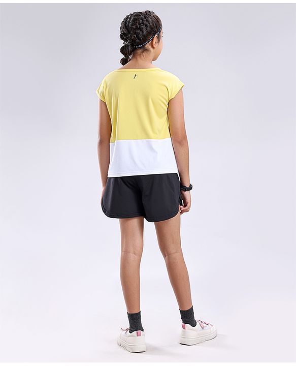 Pine Active Half Sleeves Lycra T-shirt HD Print - Yellow