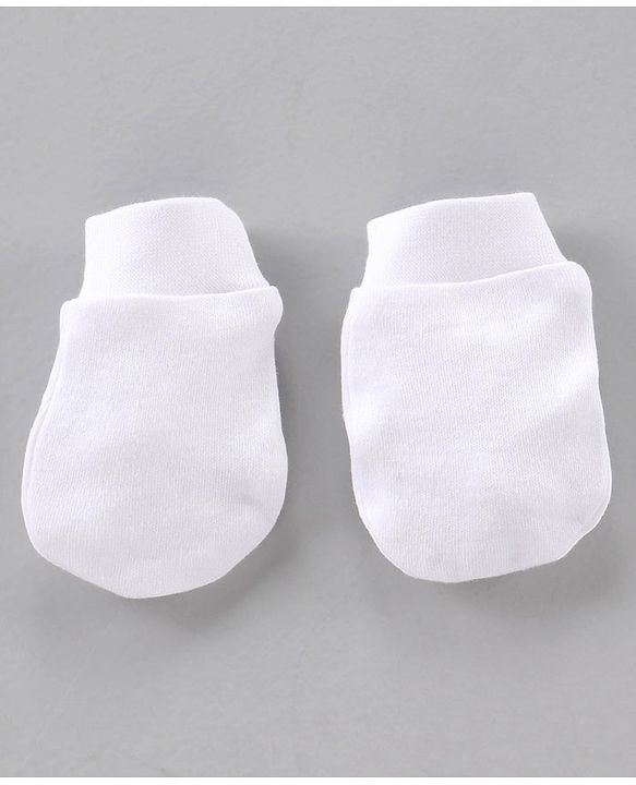 Babyhug 100% Cotton Cap Mittens And Booties Set White - Cap Diameter 9.5 cm