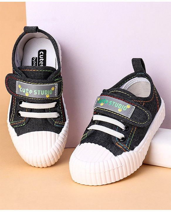 Cute Walk by Babyhug Casual Shoes - Black