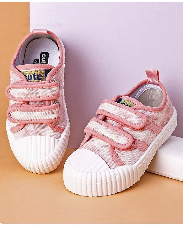 Cute walk 2024 baby shoes