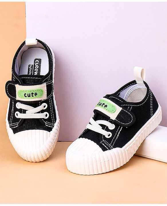 Cute Walk by Babyhug Casual Shoes with Patch - Black
