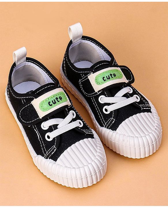 Cute Walk by Babyhug Casual Shoes with Patch - Black