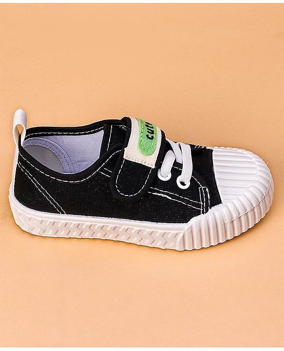 Cute Walk by Babyhug Casual Shoes with Patch - Black