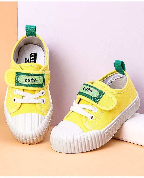 Cute Walk by Babyhug Casual Shoes with Patch - Yellow