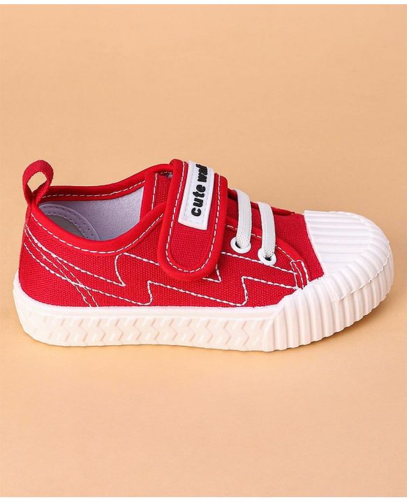 Cute Walk by Babyhug Casual Shoes - Red