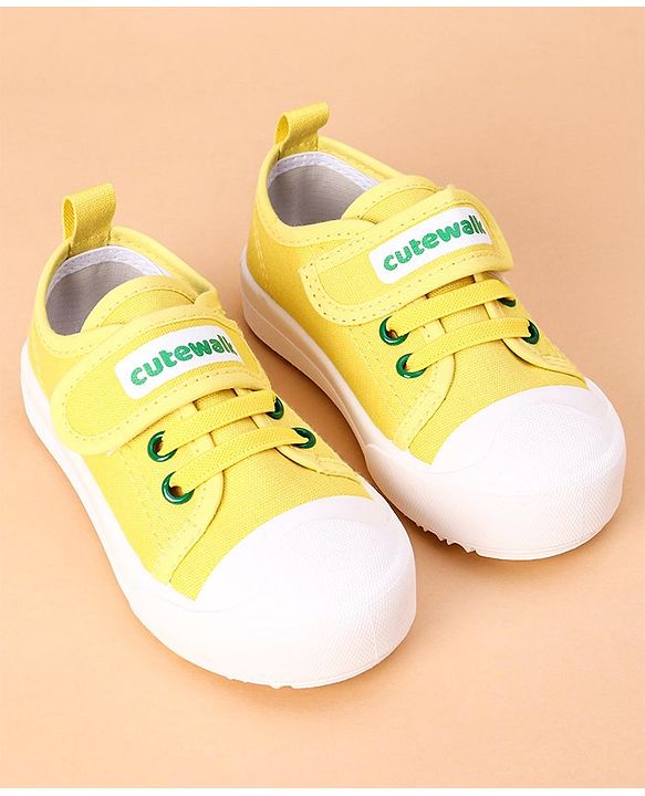 Cute Walk by Babyhug Casual Shoes - Navy Blue