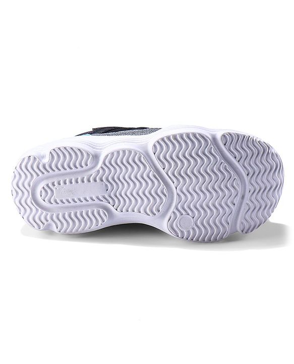 Cute Walk by Babyhug Sports Shoes - Green
