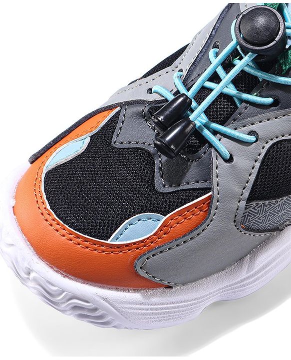 Cute Walk by Babyhug Sports Shoes - Green