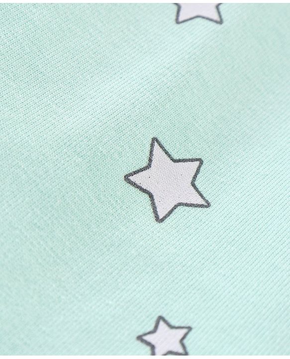 Babyhug Half Sleeves Capri Length Cotton Night Suit Star Print - Blue