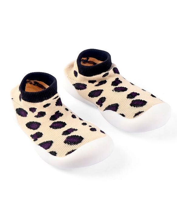 Cute Walk by Babyhug Ankle Length Non Terry Sock Shoes - Pink Black