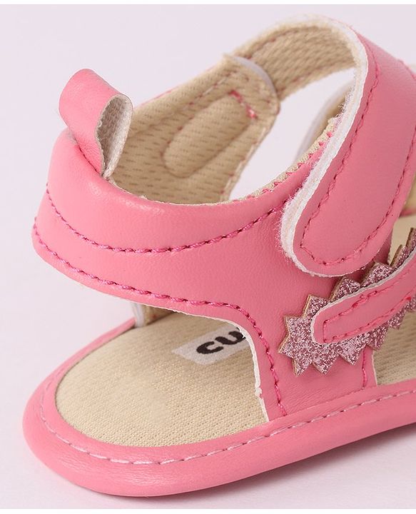 Cute Walk by Babyhug Velcro Booties Butterfly Applique - Pink