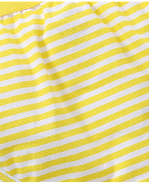 Pine Kids Cotton Lycra Anti Bacterial Panties Stripe And Dot Print Pack Of 3 (Colour May Vary)