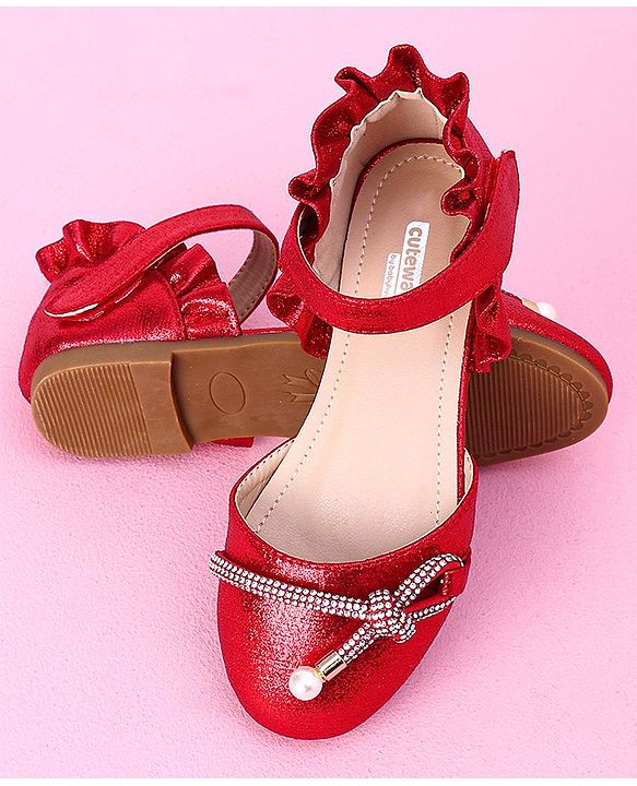 Cute Walk by Babyhug Sandals with Lace Applique - Red