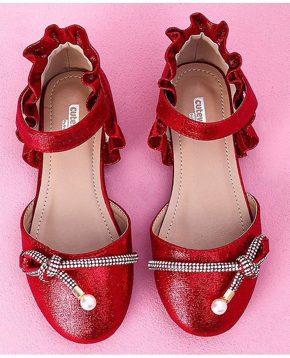 Cute Walk by Babyhug Sandals with Lace Applique - Red