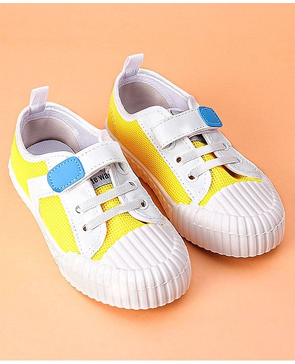 Cute Walk by Babyhug Casual Shoes With Star Patch- Yellow