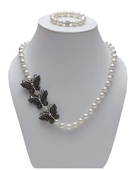 Black and white twisted beaded necklace | Mayanza
