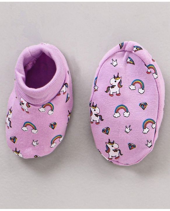 Babyhug 100% Cotton Cap Mittens & Booties Unicorn Print Purple- Diameter 11 cm