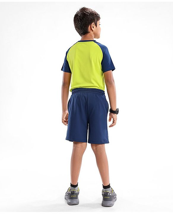 Pine Active Quick Dry Shorts Solid - Blue Green