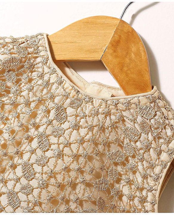 Babyhug Sleeveless Choli & Flared Lehenga Set With Dupatta - Red