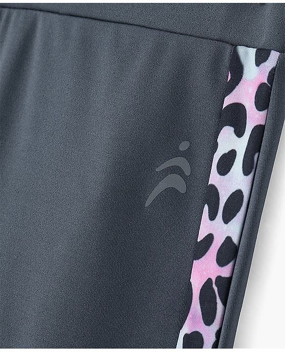 Pine Active Sleeveless High Stretch Sports Bra & Leggings Cheetah Pattern - Multicolour