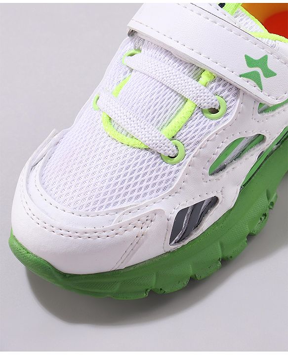 Cute Walk by Babyhug Solid Sneakers with Velcro Closure - Green