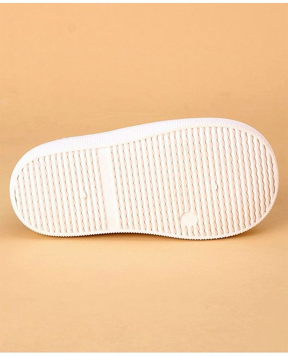 Cute Walk by Babyhug Casual Shoes - Green