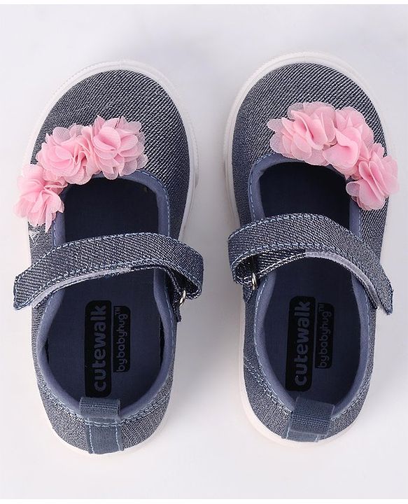Cute Walk by Babyhug Velcro Closure Casual Shoes With Flower Applique- Blue
