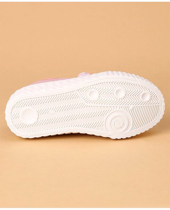 Cute Walk by Babyhug Velcro Closure Casual Shoes Solid- Pink